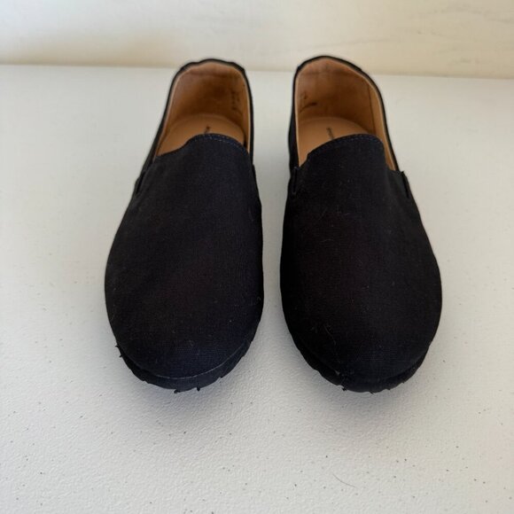 Amazon Essentials Black Slip-On Canvas Flats | Size 9 (NWOT) - Picture 3 of 6